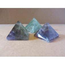 Fluorite Pyramids 20-30mm