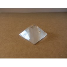 Quartz pyramid 25mm